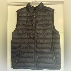 32 Degrees Black Puffer Down Vest